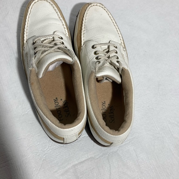 Footjoy Softjoys 98512 Golf shoes white tan leather spike less size 7.5 - Picture 9 of 11